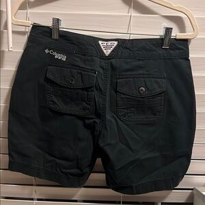 Columbia Women's Black Shorts